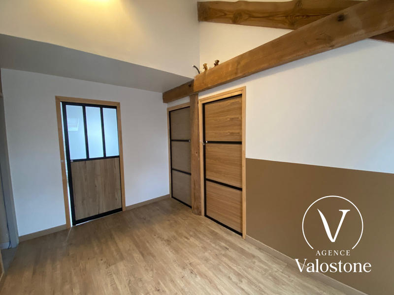 Maison - 181 m² - 8 pièces