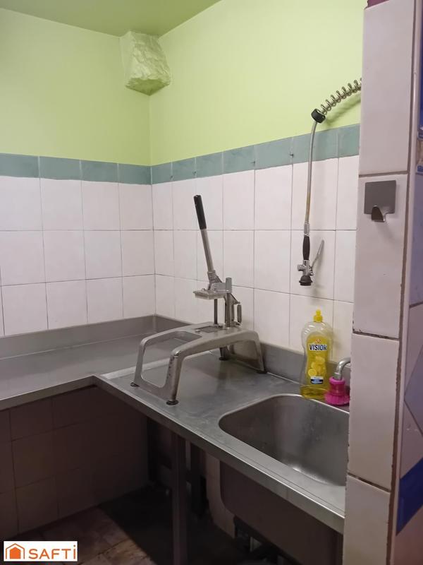 Maison - 310 m² - 8 pièces