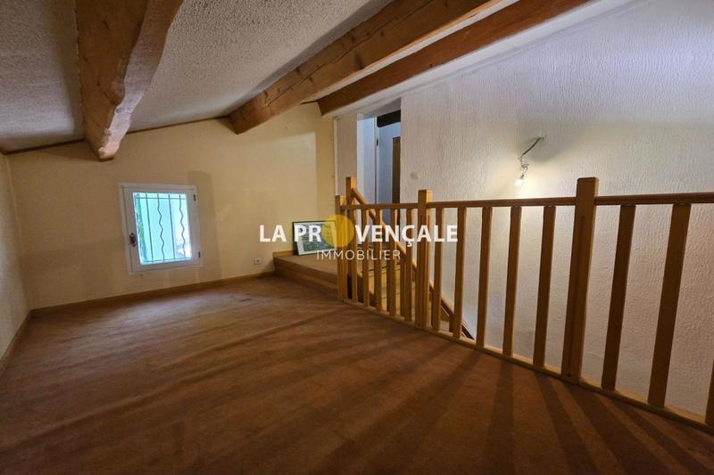 Maison - 176 m² - 9 pièces