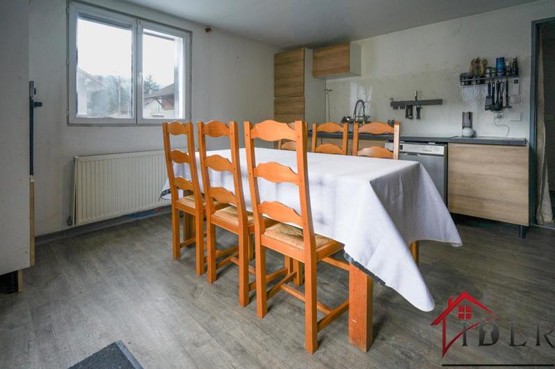 Appartement - 96 m² - 4 pièces