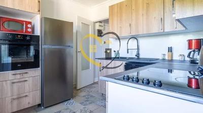 Appartement - 99 m² - 5 pièces