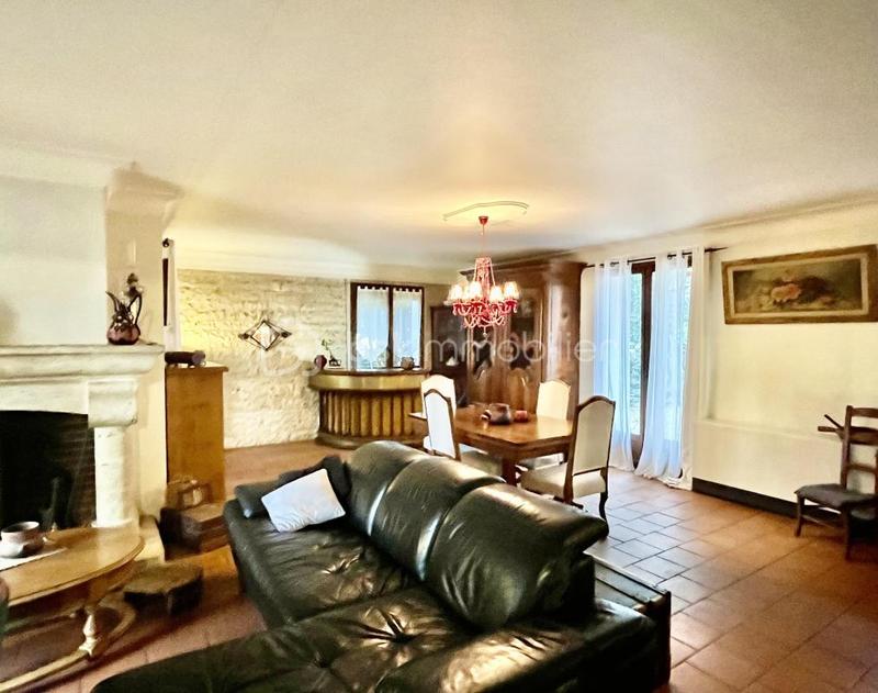 Villa - 180 m² - 8 pièces