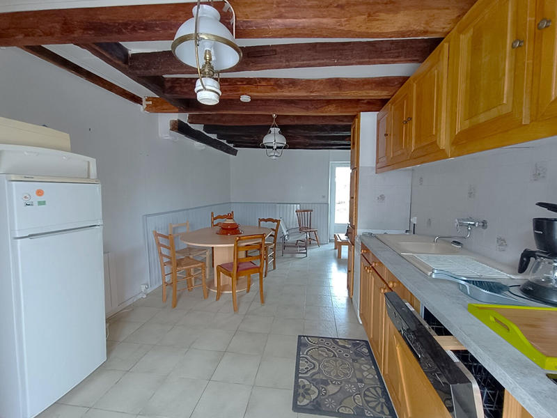 Maison - 200 m² - 9 pièces