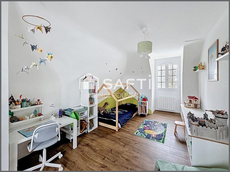 Maison - 162 m² - 6 pièces