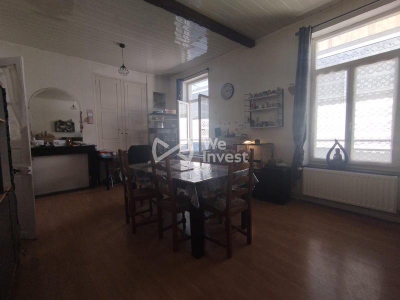 Immeuble - 150 m² - 1 pièce