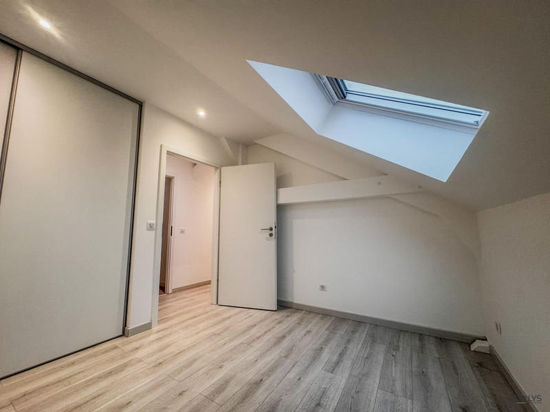 Duplex - 81 m² - 5 pièces
