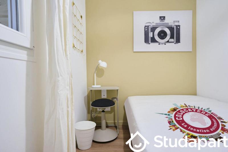 Chambre - 9 m² - 1 pièce