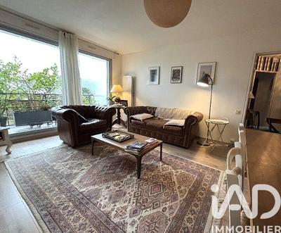 Appartement - 80 m² - 4 pièces