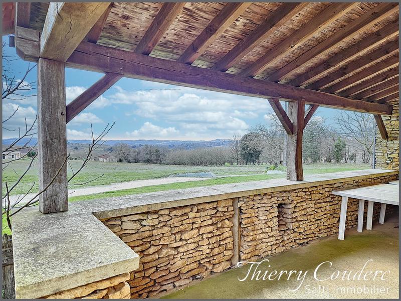 Maison - 139 m² - 7 pièces