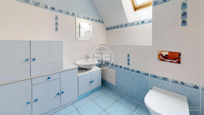 Maison traditionnelle - 150 m² - 6 pièces