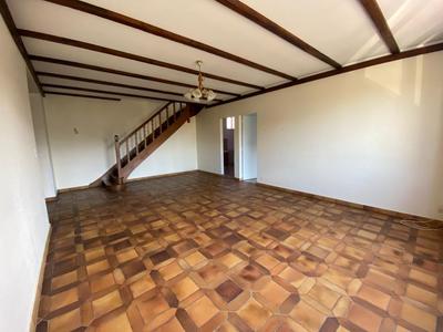 Appartement - 120 m² - 4 pièces