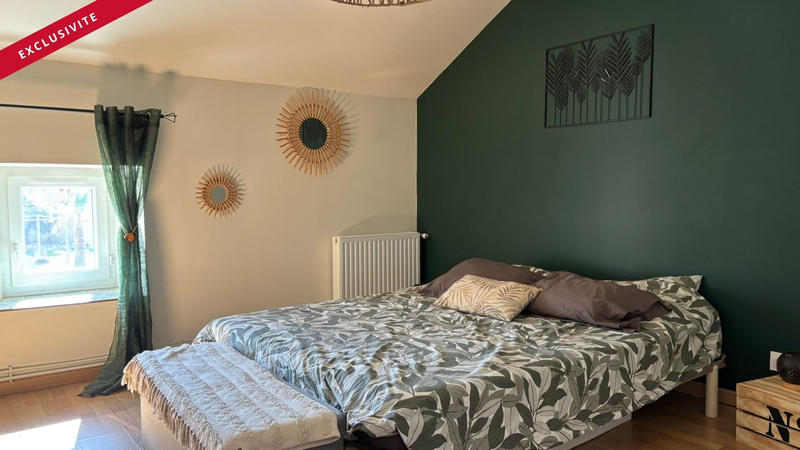 Maison - 240 m² - 5 pièces