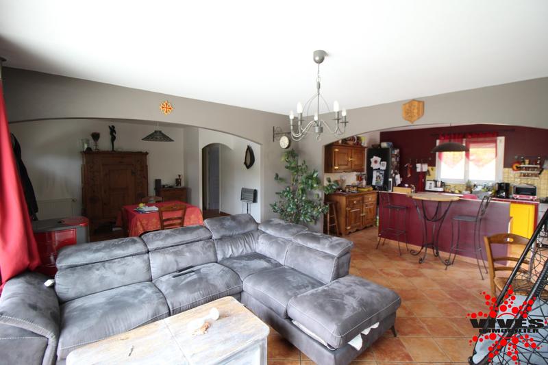 Villa - 90 m² - 4 pièces
