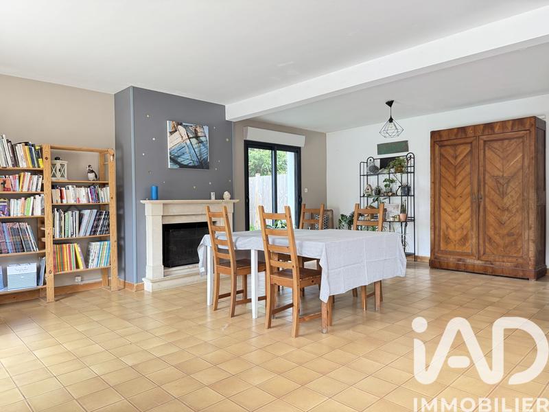 Maison - 195 m² - 6 pièces