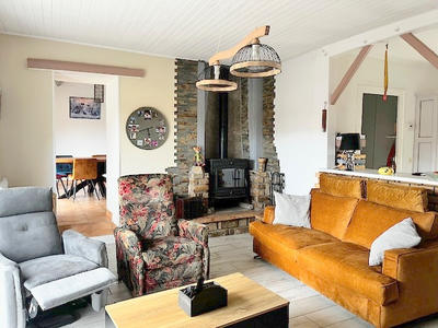 Maison - 110 m² - 5 pièces