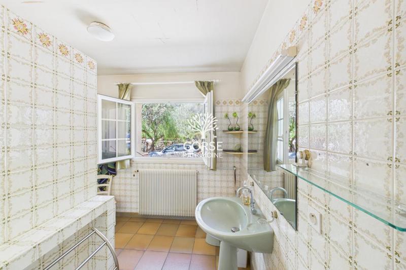 Maison - 146 m² - 6 pièces