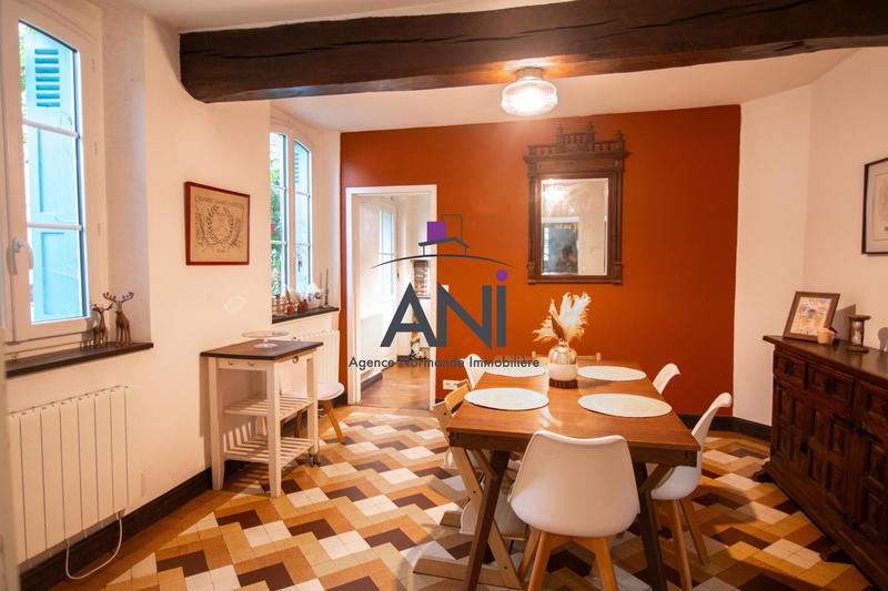 Maison - 149 m² - 8 pièces