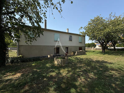 Maison - 200 m² - 8 pièces