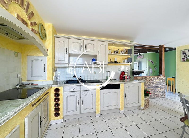 Maison - 150 m² - 6 pièces