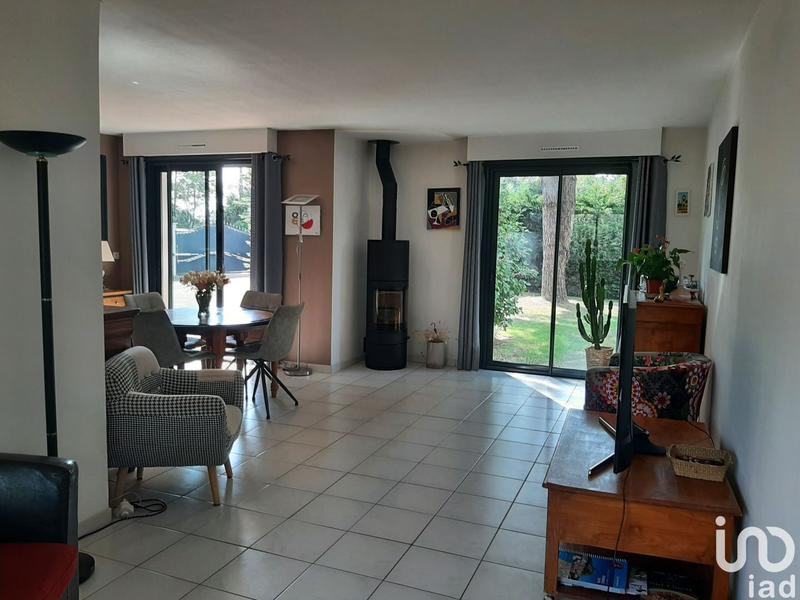 Maison - 99 m² - 4 pièces