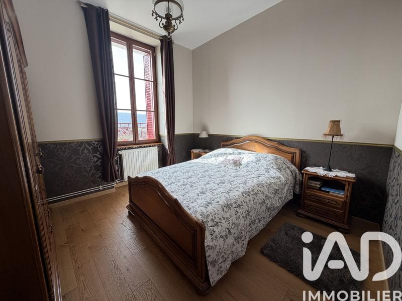 Maison - 153 m² - 8 pièces