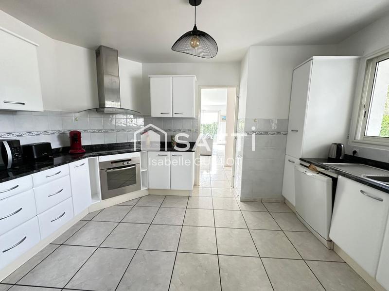 Maison - 131 m² - 5 pièces