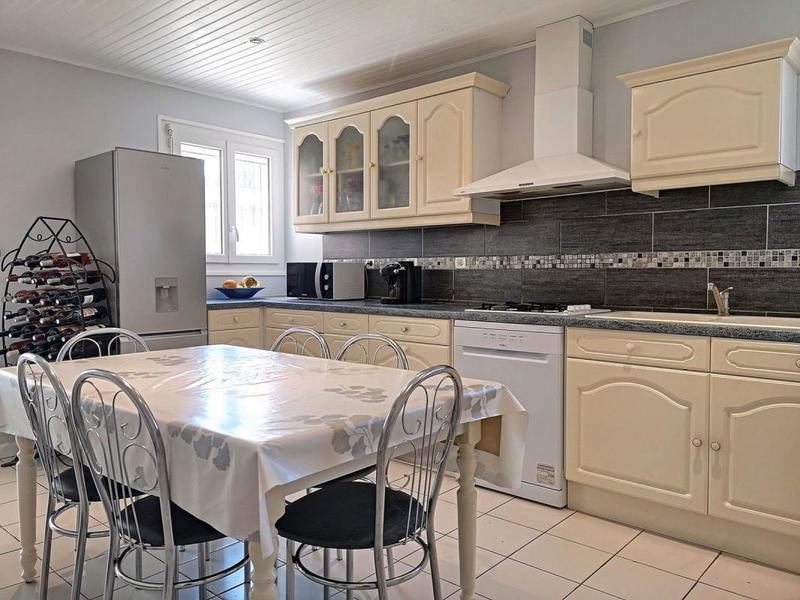 Maison - 126 m² - 6 pièces