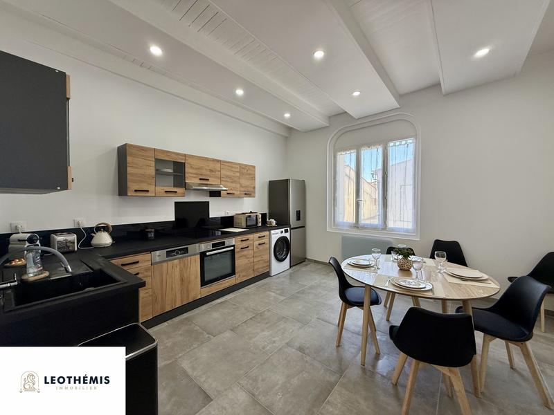 Maison - 93 m² - 4 pièces