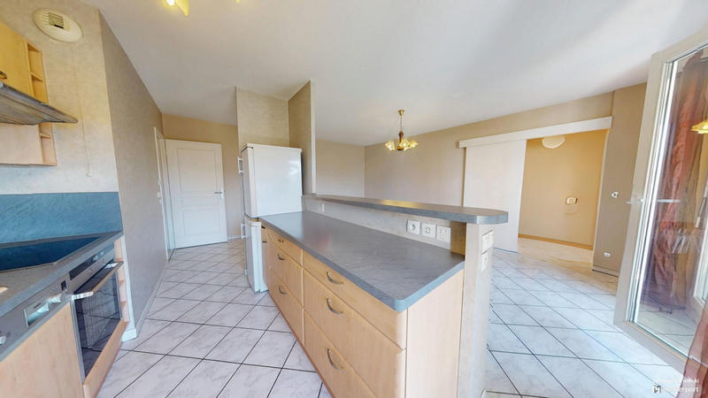 Appartement - 75 m² - 3 pièces