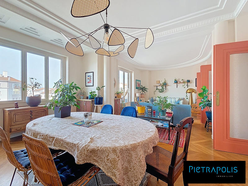 Appartement - 116 m² - 4 pièces