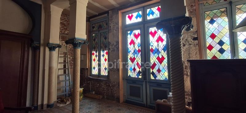 Maison - 291 m² - 8 pièces