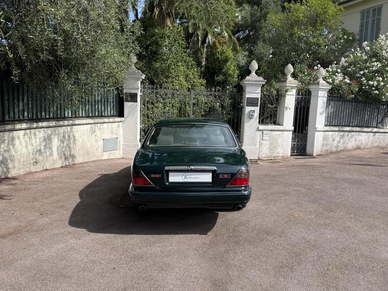 Daimler X300 Six Lwb