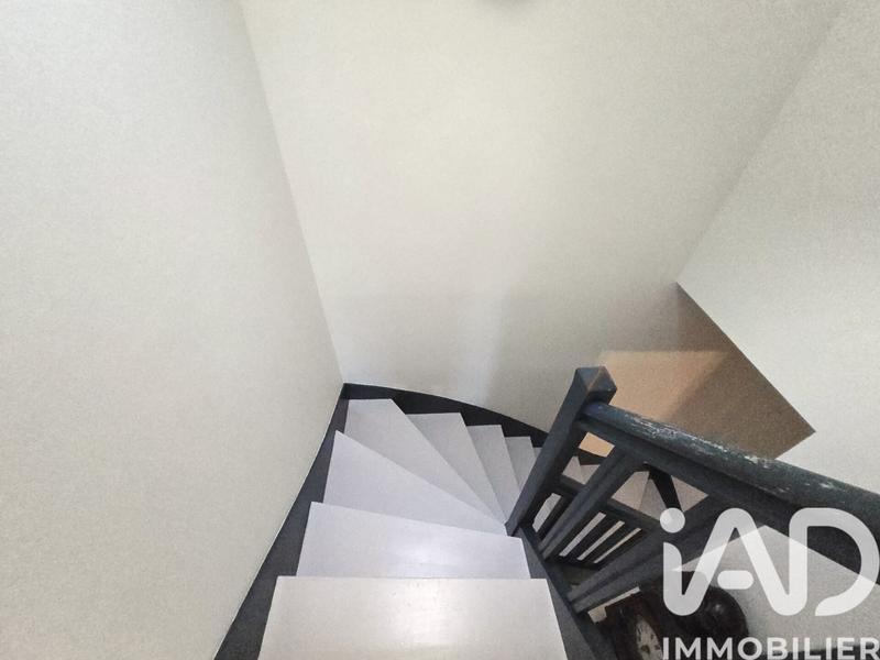 Maison - 194 m² - 8 pièces