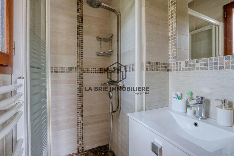 Maison - 103 m² - 5 pièces