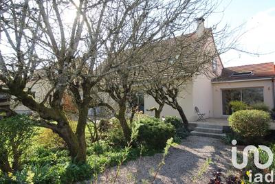 Maison - 147 m² - 7 pièces