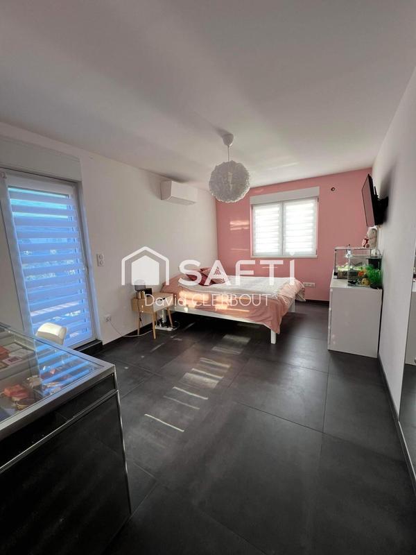 Maison - 143 m² - 6 pièces