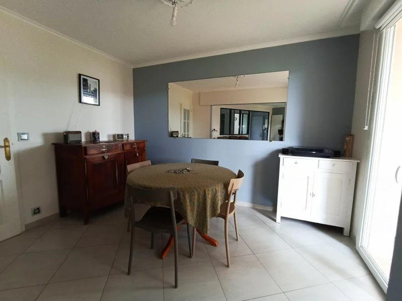 Appartement - 79 m² - 4 pièces