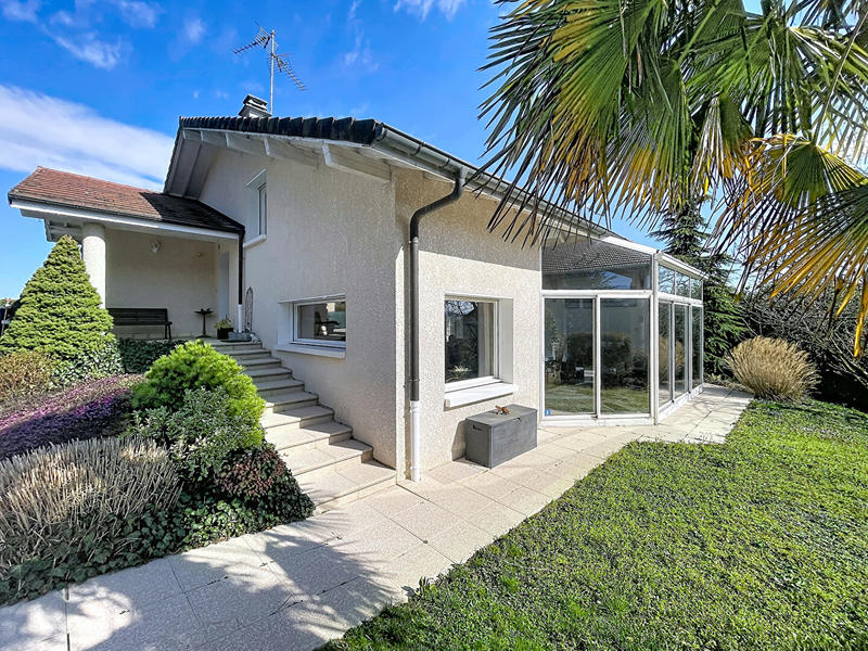 Maison - 146 m² - 5 pièces