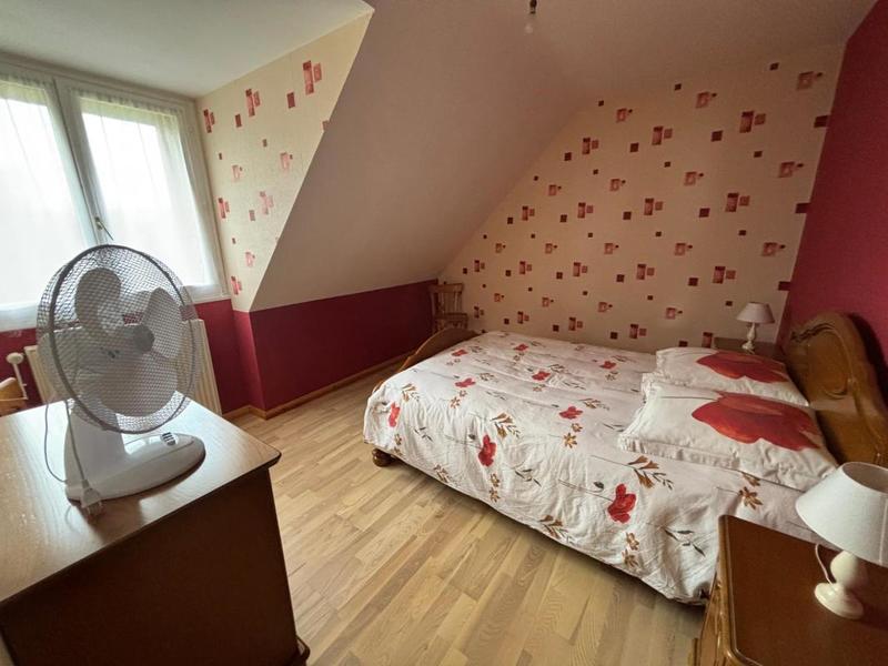 Maison - 147 m² - 7 pièces