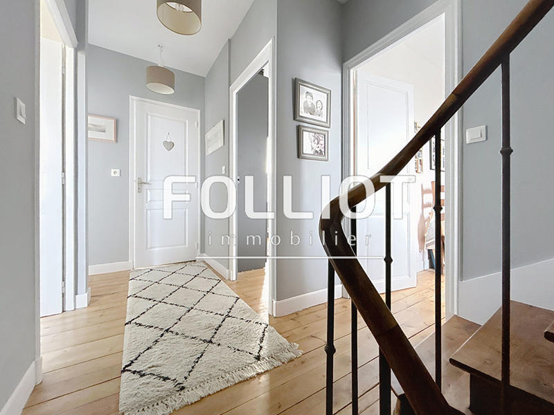 Maison - 144 m² - 7 pièces