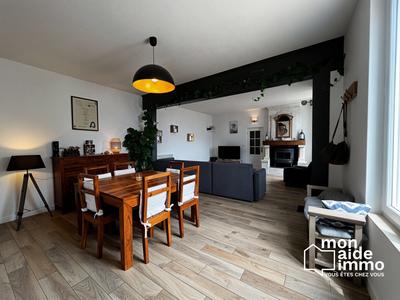Maison - 162 m² - 6 pièces