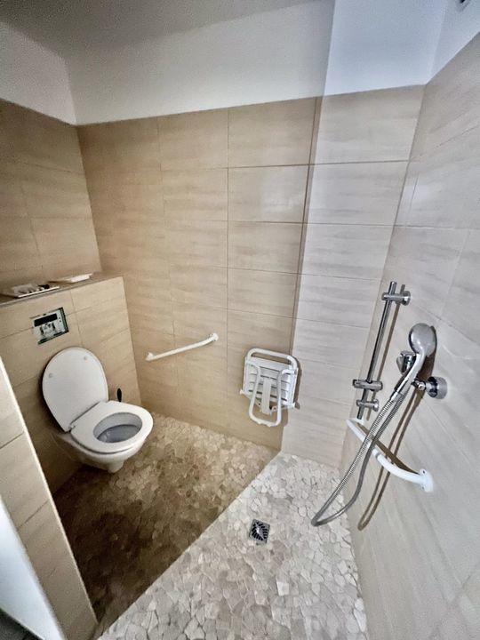 Maison - 315 m² - 15 pièces