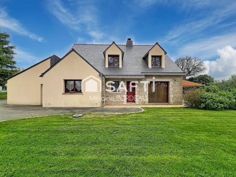 Maison - 203 m² - 6 pièces