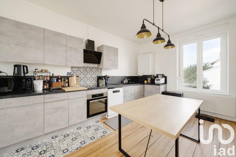 Maison - 209 m² - 7 pièces