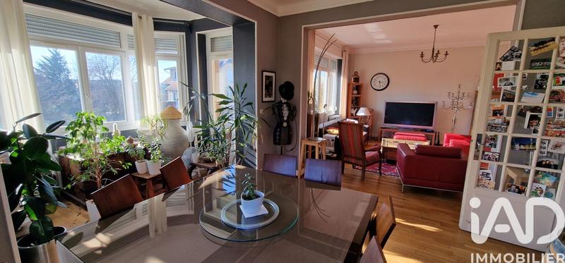 Maison - 200 m² - 7 pièces