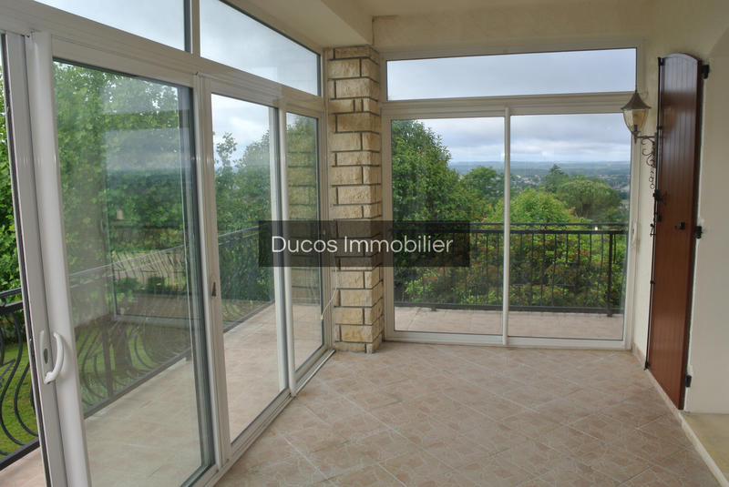 Maison - 188 m² - 7 pièces