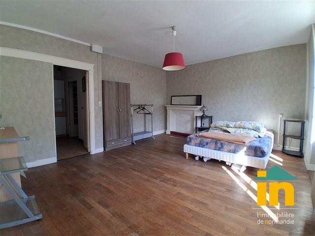 Maison de ville - 101 m² - 4 pièces