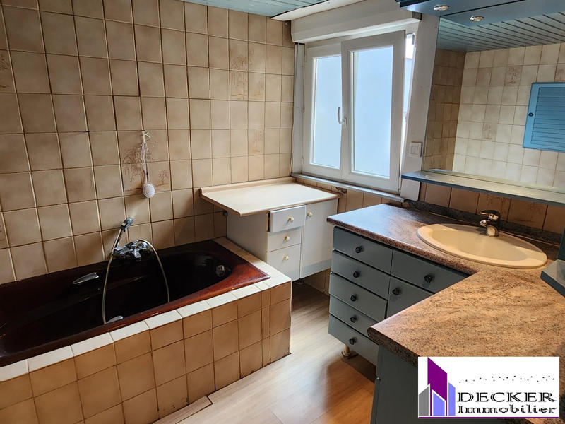 Maison - 137 m² - 5 pièces