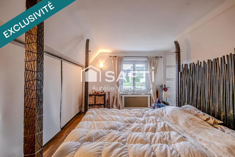 Maison - 230 m² - 7 pièces