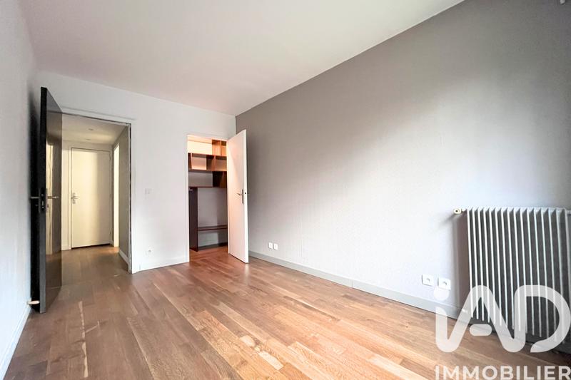 Appartement - 79 m² - 3 pièces